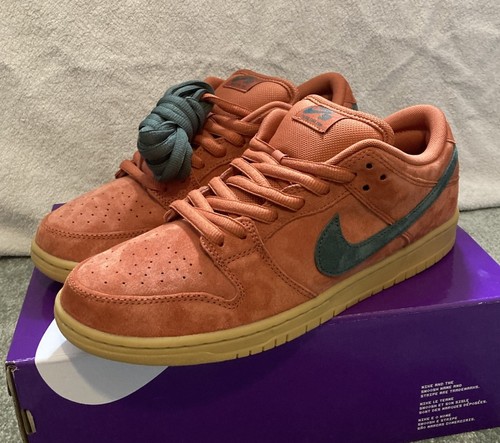 Größe UK 10 - Nike Dunk SB Low Burnt Sunrise HF3704-800 DS