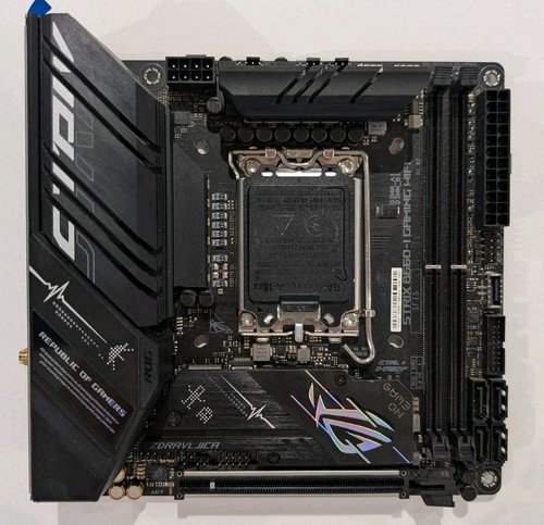 Carte mère ASUS ROG Strix B660-I Gaming WiFi Intel LGA1700 DDR5 Mini-ITX