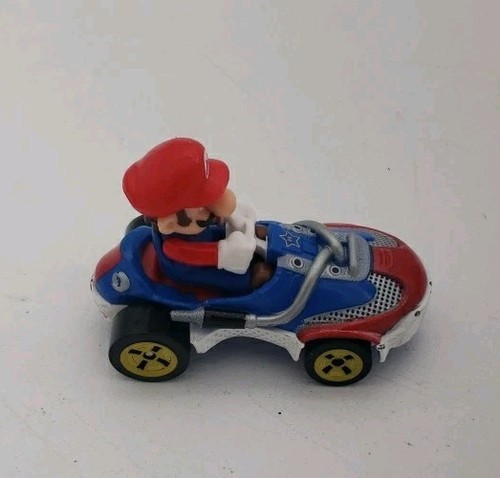 Hot Wheels Mario Kart Diecast Cars Yoshi Shy Guy Mario 2018 Nintendo Mattel - Picture 14 of 21