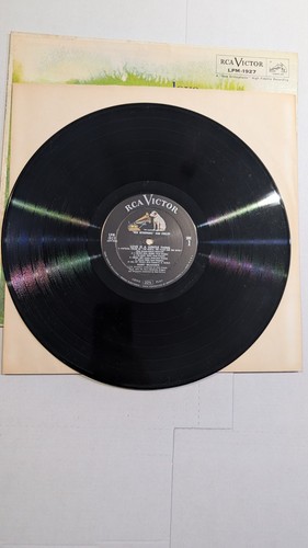 Harry Belafonte - Love Is A Gentle Thing, RCA Victor, LPM-1927 LP 1959 Vinyl VG+ - Picture 4 of 7