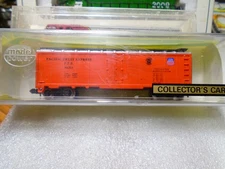 Model Power N Scale #3723 Pacific Fruit Express Ventilated Reefer Car #46201