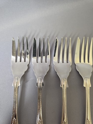 Servizio insalata e 6 forchette EPNS A1 Sheffield England modello Kings placcato argento - Foto 8 di 17
