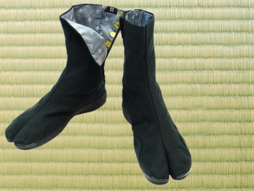 Sneaker Ninja Tabi Air Jog corte nere SAIKI Kurasikiya Margo cuscino d'aria - Foto 6 di 6