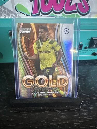 2022-23 Topps Stadium Club Chrome Jude Bellingham Glimpses of Gold  Hyper 86/199 - Foto 1 di 2