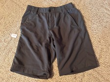Under Armour Mens Shorts 30 X 10 Polyester Gray Heat Gear Gripper Waist 7412