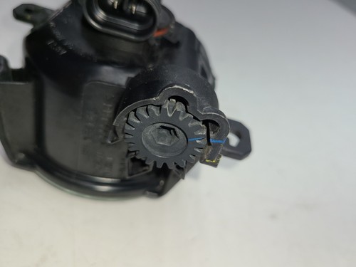 2017-2020 Honda Ridgeline Front Right Lower Foglamp OEM - Picture 15 of 18