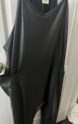 Plus Size Overall Jumpsuit - Picture 5 of 6
