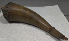 9 INCH ANTIQUE POWDER HORN 19th CENTURY WITH ORIGINAL HAND CARVED PLUG