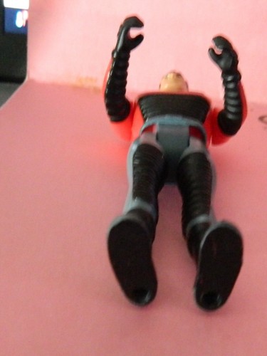 Batman The Animated Series 2 Snap On Armor Bruce Wayne Figure Kenner 1992 #25 - Picture 6 of 13