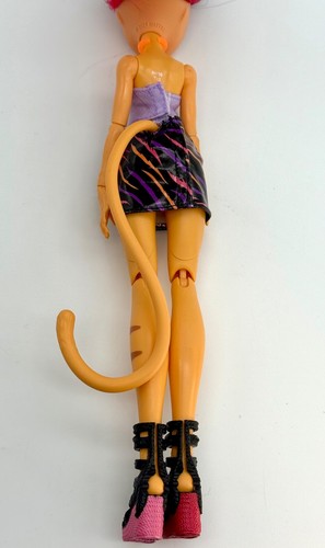 Monster High G3 Skulltimate Secrets: Neon Frights Toralei Stripe - Picture 4 of 9