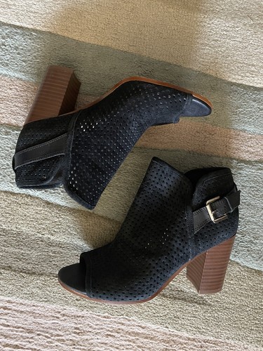 Sam Edelman Black Suede Peep Toe Booties Sandals Size 5 - Picture 1 of 5