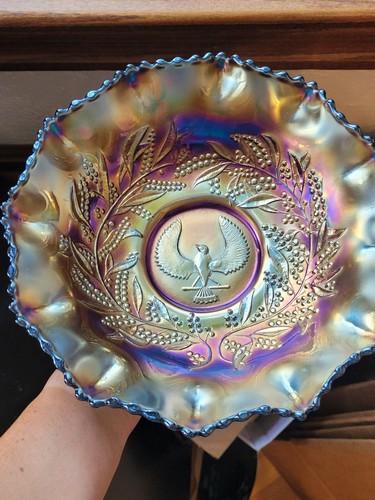 Nice Crown Crystal Carnival Glass Black Amethyst Australian Shrike Large Bowl - Picture 3 of 17
