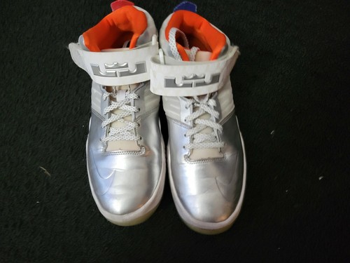 NIKE AIR AKRONITE QS (GS) LEBRON GALAXY ALL STAR SIZE 5Y [829356-008] - Bild 3 von 5