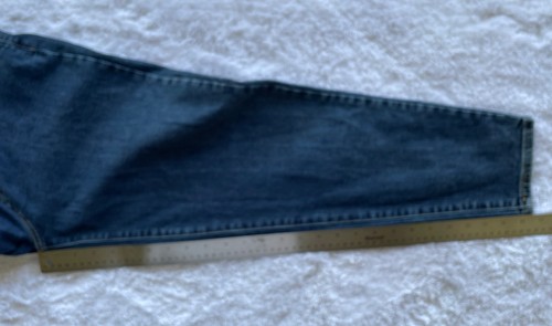 LEVI’S Silvertab Mom Jeans Women’s 28x27 Dark Wash Blue Tapered High Rise Denim - Picture 6 of 9