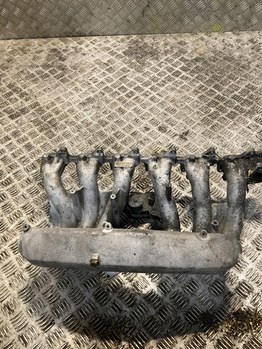 MERCEDES-BENZ S 320 CDI W220 Intake Manifold 6130900237 3.2 Diesel - Picture 3 of 4