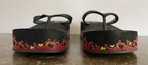 VTG Lei Womens Fire Flames Red Black Platform Flip Flop Slides Y2K Beach Goth 6 - Picture 5 of 12