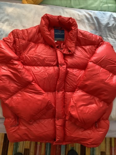 Moncler Daunenjacke Größe 4