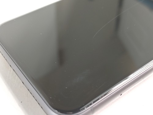 Apple IPHONE 11 A2111 64 GB Ios 18.4.1 Noir Cricket Seulement (Wi-Fi + 4G - Photo 7 sur 8