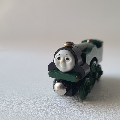 Thomas & seine Freunde Holzeisenbahn Emily Vintage 2003 Magnet Spielzeug Zug Motor - Bild 1 von 16