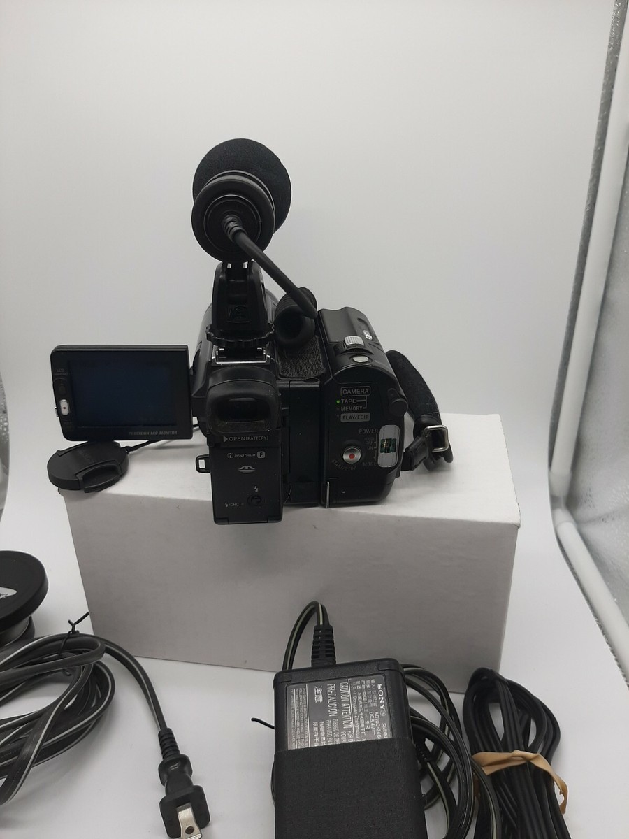 Sony Handycam DCR-HC1000 MiniDV 3CCD Camcorder | eBay Sony Handycam DCR-HC1000 MiniDV 3CCD Camcorder | eBay