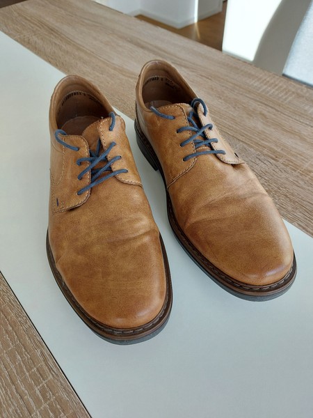 Paar Lederschuhe Rieker hellbraun Grösse 45