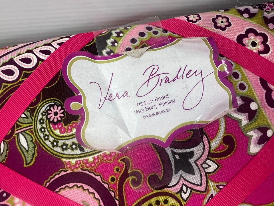 Vera Bradley Padded Bulletin Very Berry Paisley Pattern 24x18 Home Office Decor - Image 2 of 4