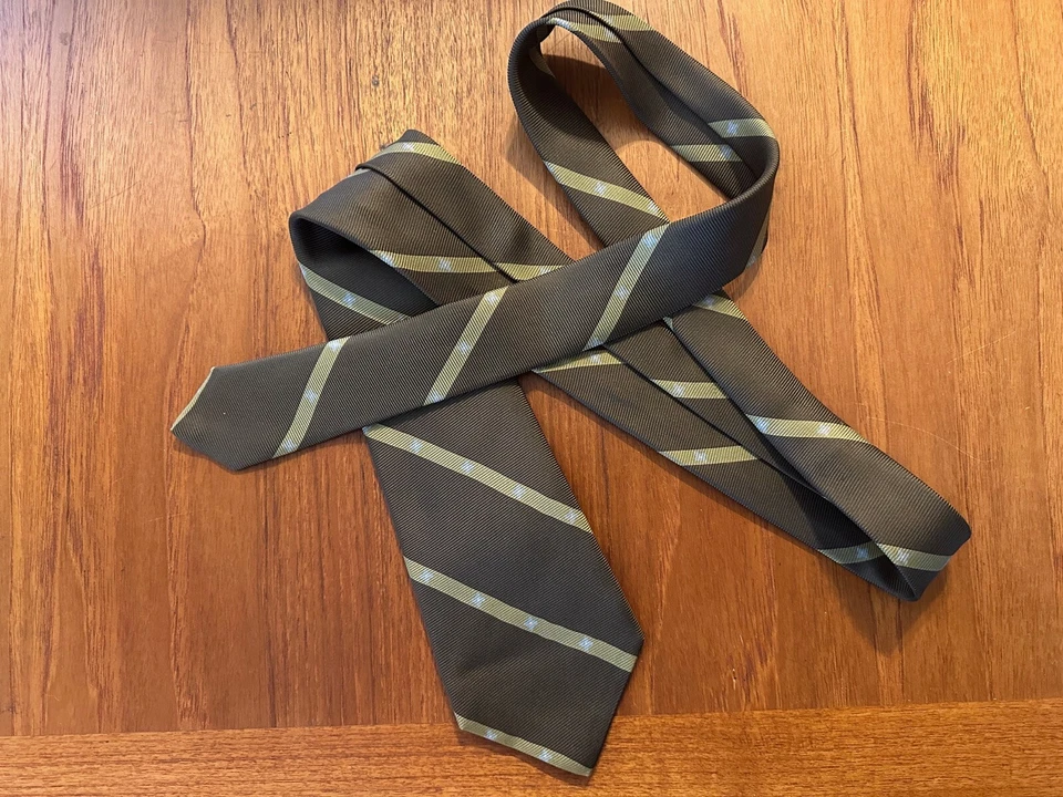 Nuevo KITON Cacao Marrón y Dorado SIETE 7 PLIEGUES Rayas Repp Corbata Cuello 60-L Foto 4 de 4