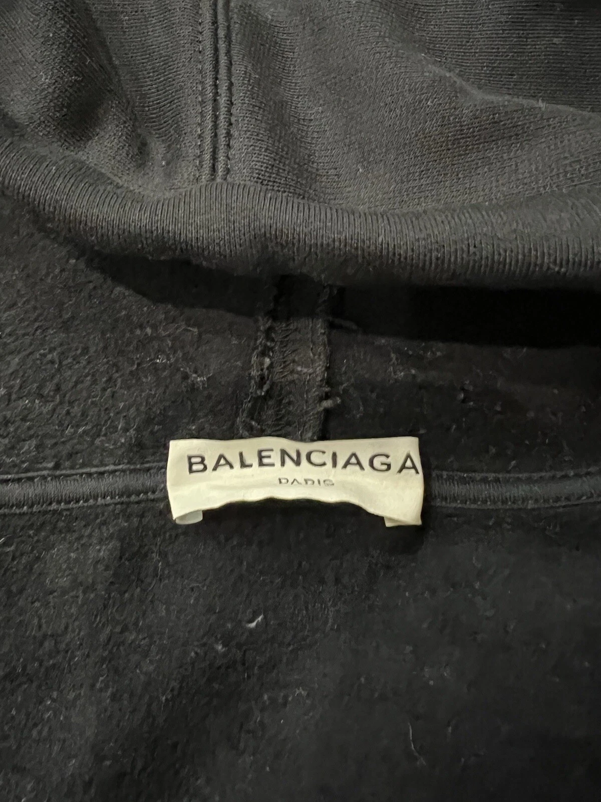 Balenciaga Giacca Nera con Cappuccio e Zip Taglia S