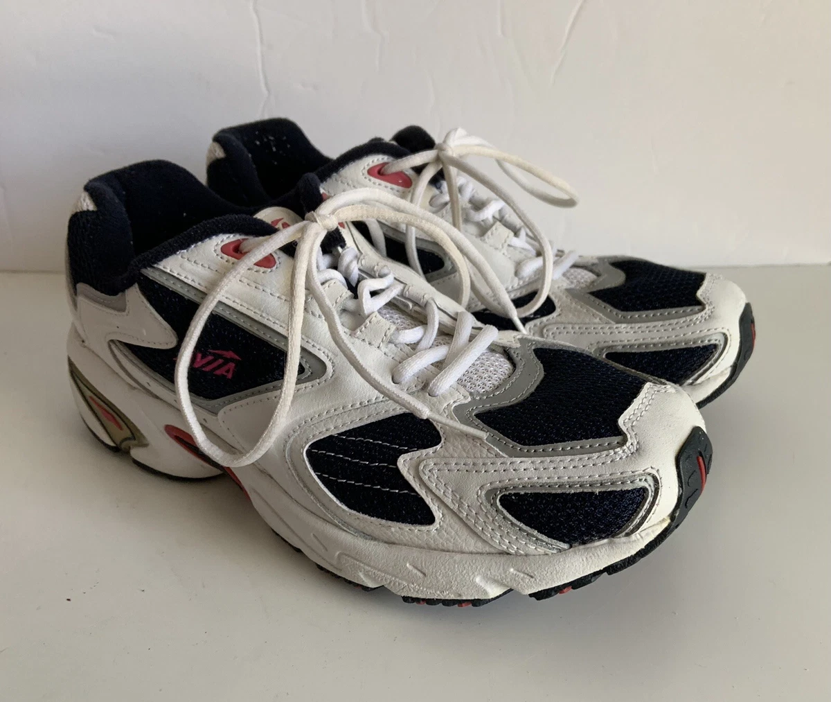 Avia tennis shoes sale