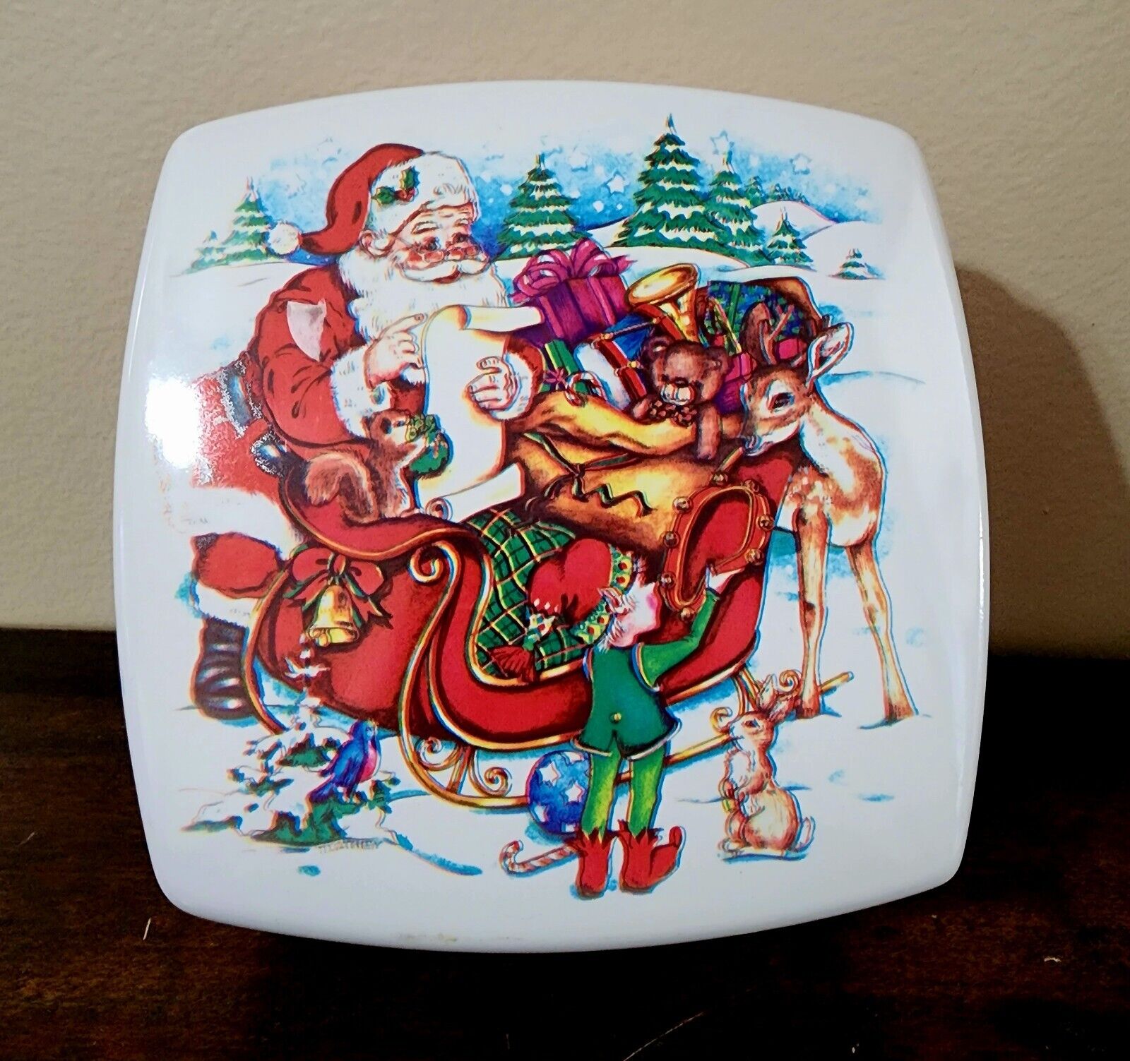 Vintage Ullman Plastic Christmas Santa Sleigh Cookie Container Box 7” x 7” Gift