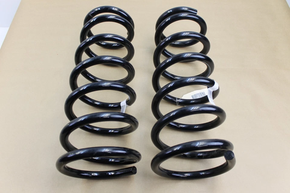 52121623AA OEM Mopar Front Coil Springs for Certain 2006-2010 Dodge Ram 3500 - Изображение 2 из 4