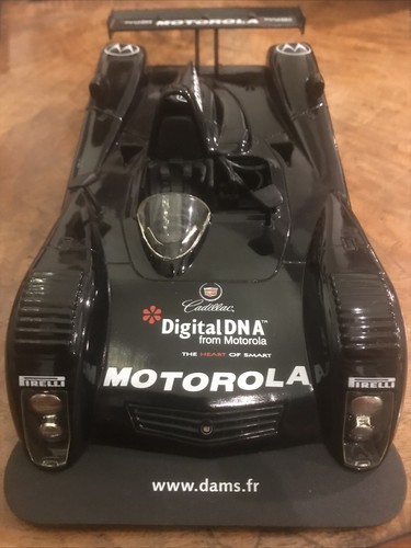 Hot Wheels 1:18 Cadillac Northstar LMP 2000 Motorola - Photo 2 sur 6