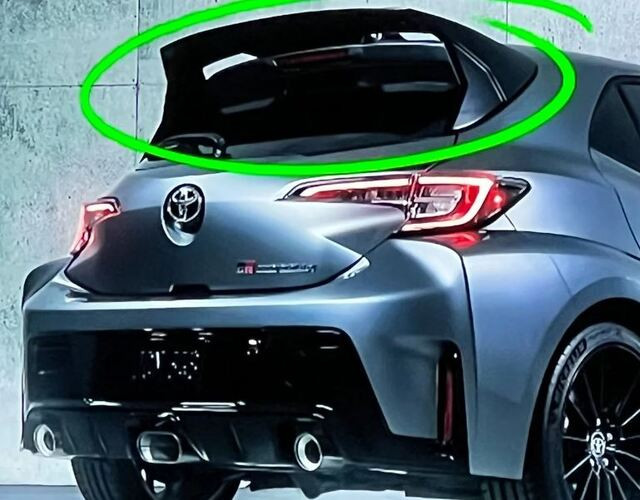 【未開封】TOYOTA GR COROLLA カラーサンプル ブラックパール 送料無料 1/30 トヨタ GR カローラ ブラック カラーサンプル