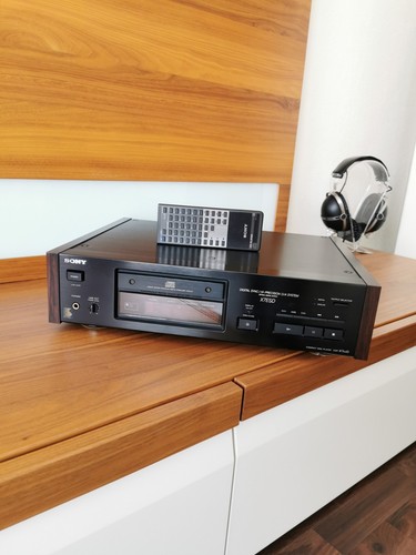 SONY CDP X7 ESD HIGH END CD-PLAYER ORIGINAL FB OPTIK UND TECHNISCH TOP!!! BEST