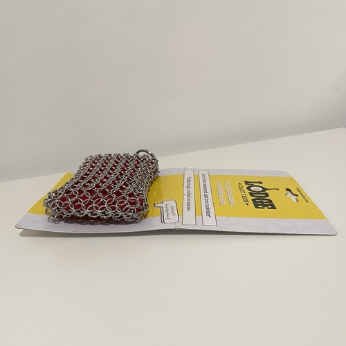 Lodge Cast Iron Red Chainmail Scrubbing Pad - New - Picture 4 of 4