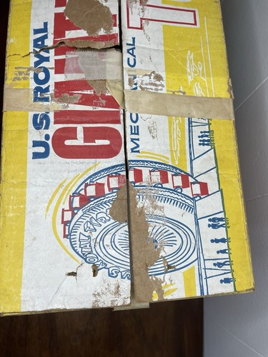 1964 U.S. Royal Giant Tire Meccanico Souvenir Giocattolo dell'Esposizione Universale di New York RICAMBI - Foto 17 di 20