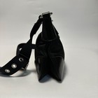 Foto 16 di 24