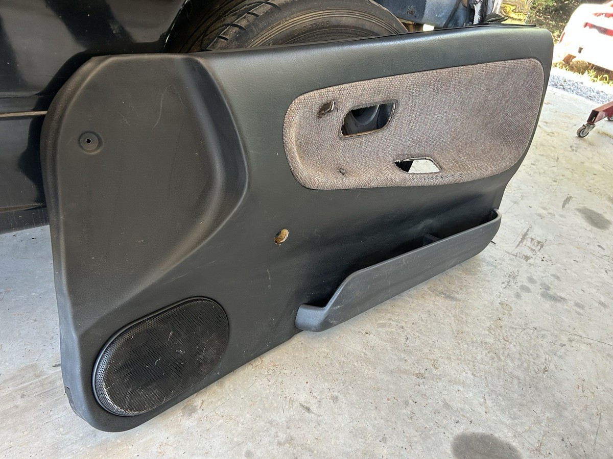 89-94 Nissan 240sx S13 Right Door Panel Manual Window Passenger