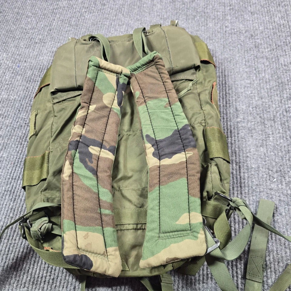 Винтажный военный рюкзак США ALICE Field Pack OD с зелеными камуфляжными ремнями рюкзак - Изображение 4 из 4