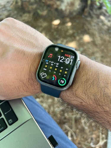 Apple Watch Series 7 45mm GPS Alluminio BLU, perfetto da privato guarda feedback - Foto 6 di 12