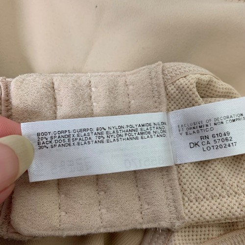 Wacoal Simone Underwire Sports Bra in Sand Beige Size 42D - Picture 9 of 9