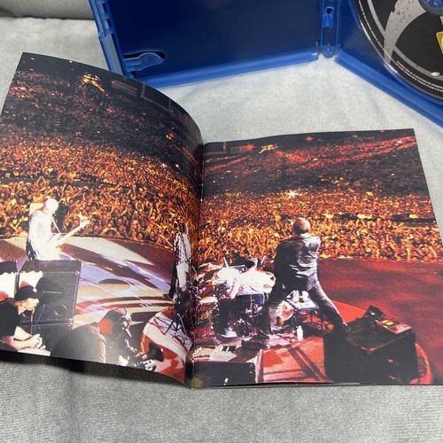 U2 Live Concert 360 at the Rose Bowl Blu-ray With Photo Booklet & Bonus Material - 第 13/19 張圖片