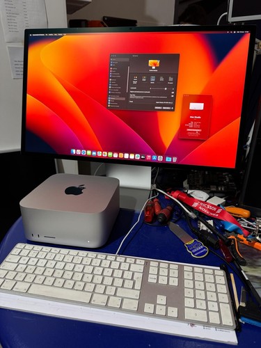 APPLE MAC STUDIO M1 MAX 10 CORE/32GB RAM/HSSD 512GB / GPU 24CORE - PARI AL NUOVO - Afbeelding 1 van 13