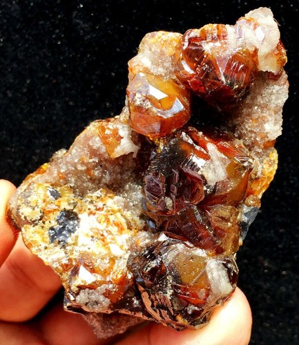 115 g Nuevo Encontrar Fantástico Crudo Natural Raro Granate Cristal Muestras ip0135 - Imagen 7 de 12