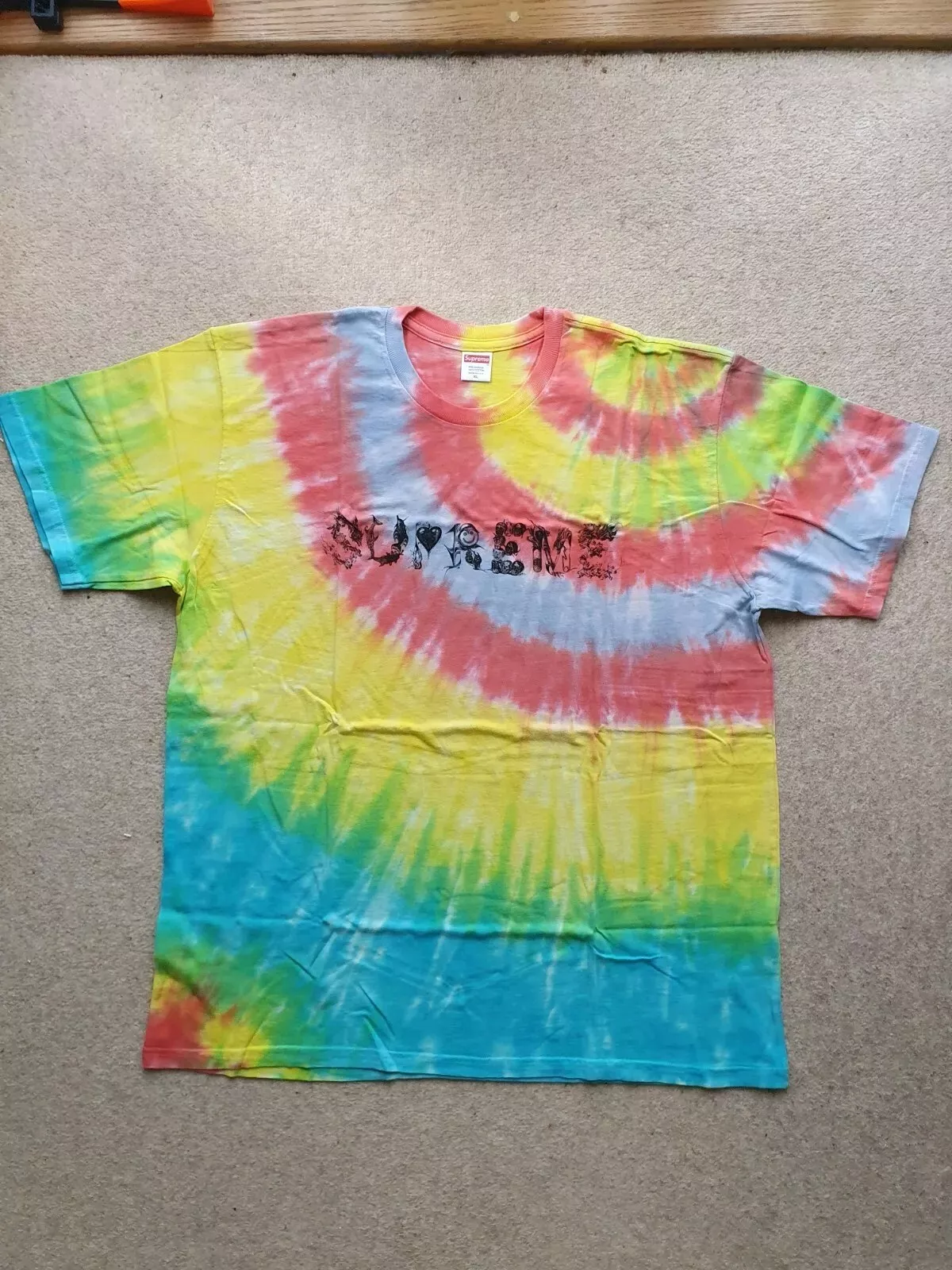 T shirt Supreme SS20 MORPH neuf avec étiquettes TIE DYE XL SS20T16