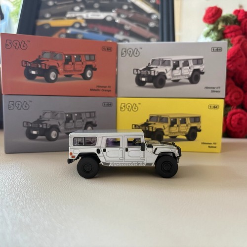 596 Model 1/64 Scale Hummer H1 Silver Diecast Car Model Toy Gift NIB - Picture 1 of 5