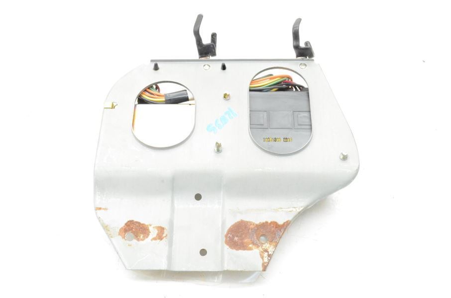 meaページ 1984-1986 Nissan 300ZX Z31 2+0 Theft and Locking Control