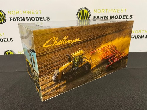 USK SCALEMODELS 1:32 SCALE CHALLENGER MT867 TRACKED TRACTOR - Picture 3 of 3