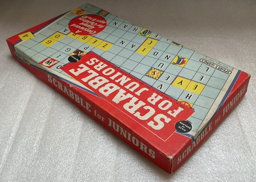 Scrabble For Juniors Spears Games Vintage 2 Games In 1 Board Game - Picture 11 of 13