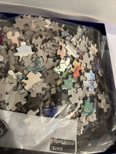 COSA C'È PER PRANZO "PUZZLE" 1.000 pezzi gattini su vasca per pesci usato in ottime condizioni - Foto 6 di 7